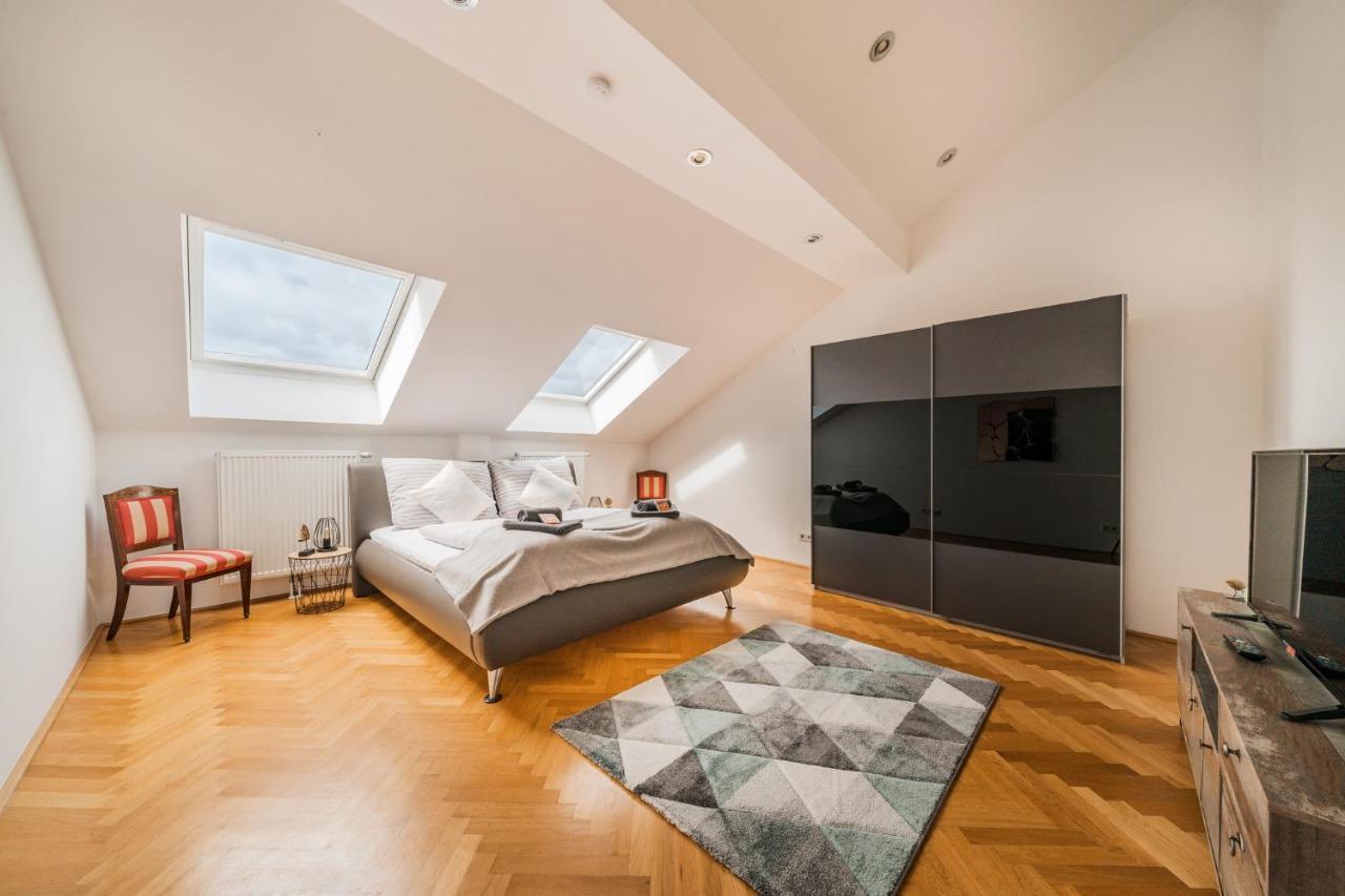 Penthouse Apartment - Sauna - Terrasse - Kamin - Ac Вена Экстерьер фото