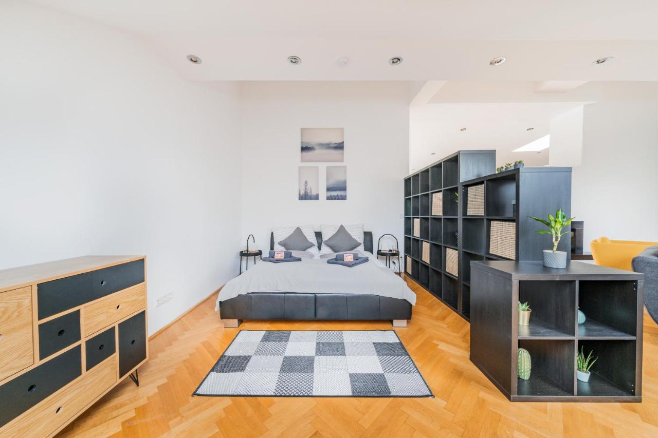 Penthouse Apartment - Sauna - Terrasse - Kamin - Ac Вена Экстерьер фото