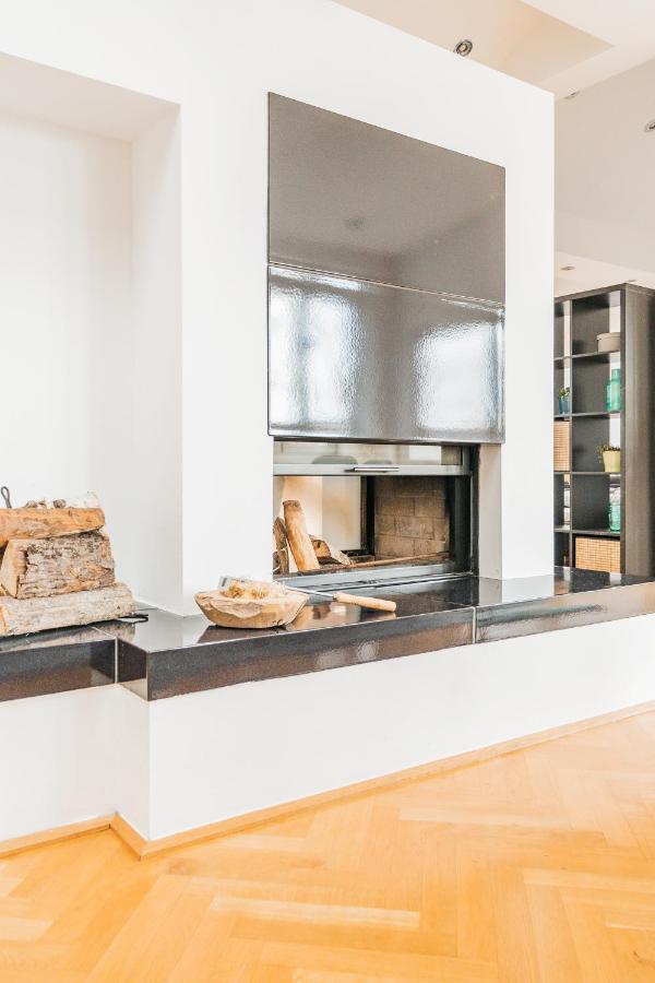 Penthouse Apartment - Sauna - Terrasse - Kamin - Ac Вена Экстерьер фото